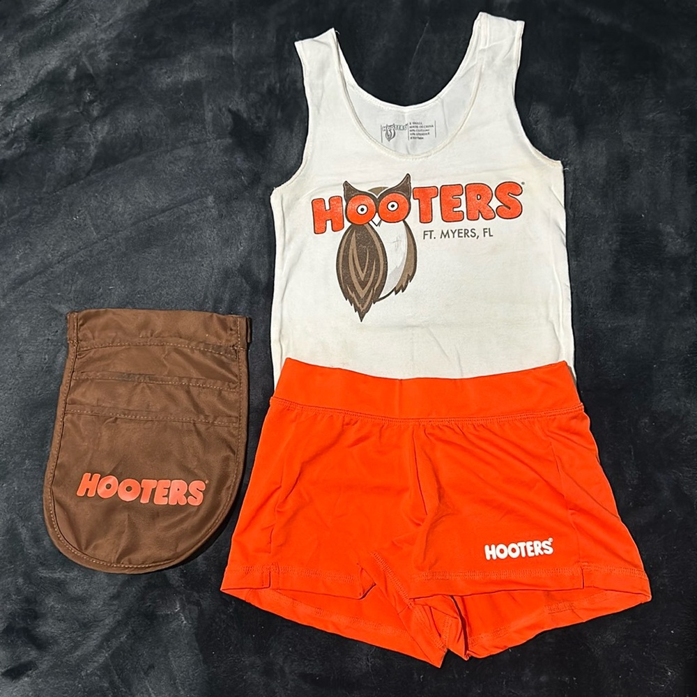 RARE FT. Myers, FL Hooters Uniform